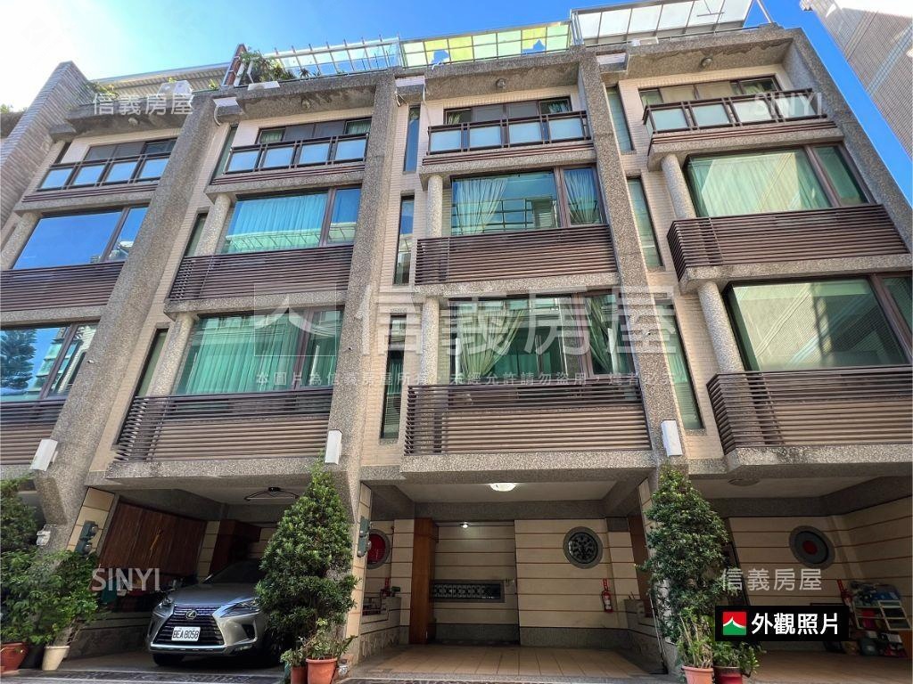 近體育公園敦煌車墅房屋室內格局與周邊環境