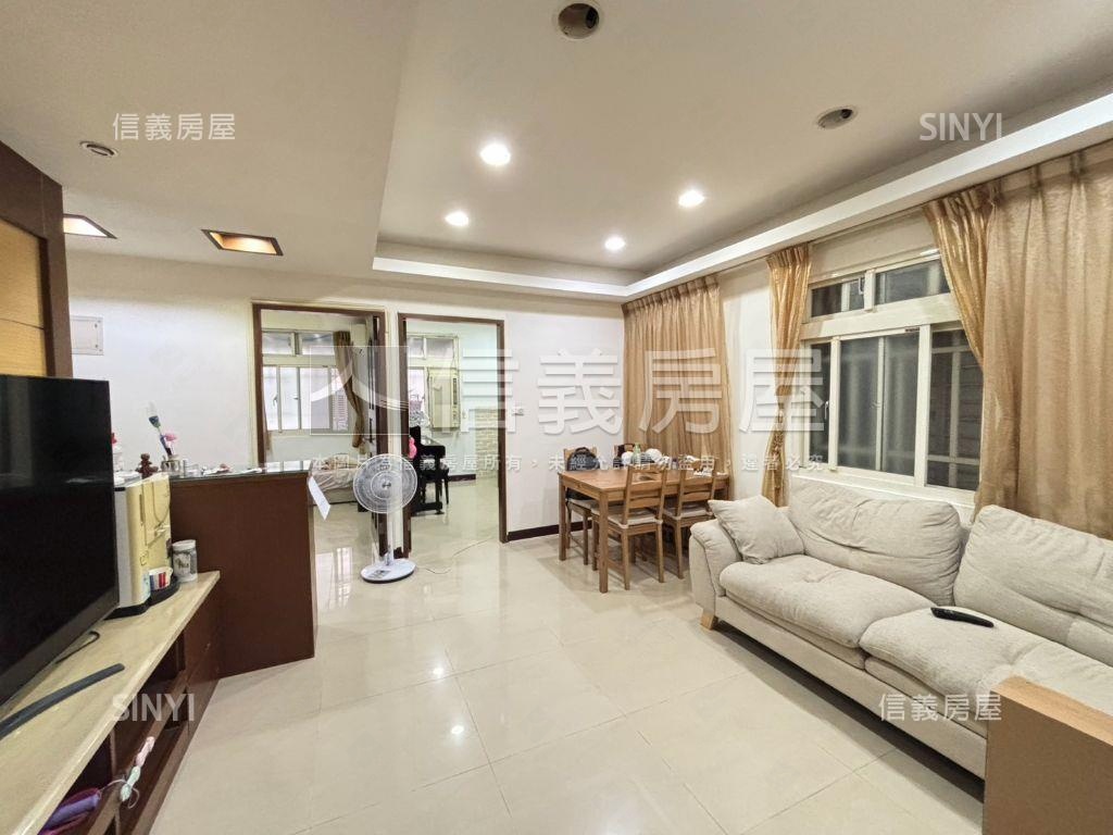 近萬大捷運線時尚裝潢四房房屋室內格局與周邊環境