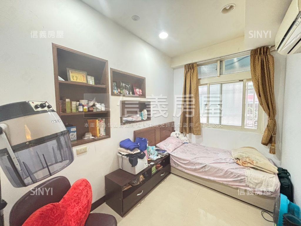 近萬大捷運線時尚裝潢四房房屋室內格局與周邊環境