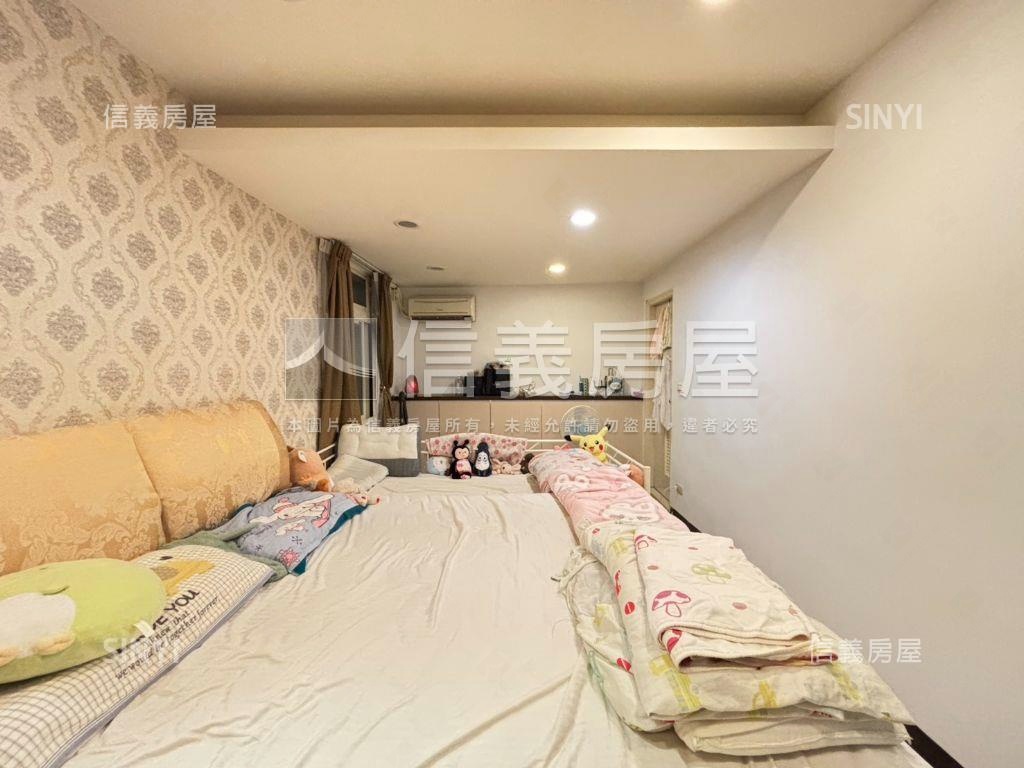 近萬大捷運線時尚裝潢四房房屋室內格局與周邊環境