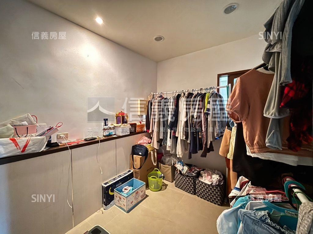 近萬大捷運線時尚裝潢四房房屋室內格局與周邊環境