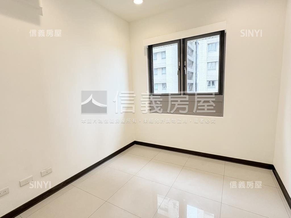 耶魯簡約光亮三房房屋室內格局與周邊環境