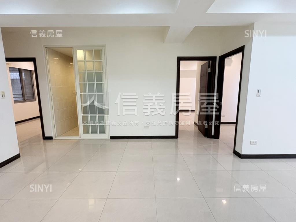 耶魯簡約光亮三房房屋室內格局與周邊環境