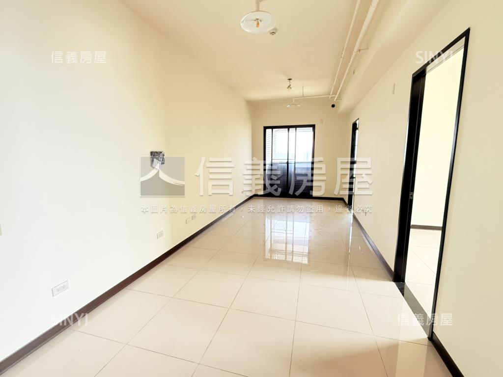 龍騰Ｍ時代。邊間２房車位房屋室內格局與周邊環境