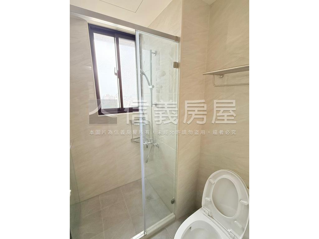 龍騰Ｍ時代。邊間２房車位房屋室內格局與周邊環境