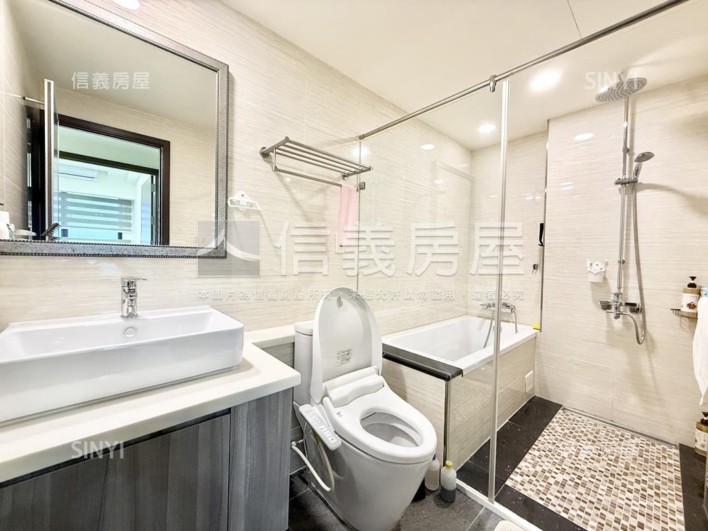 歐德美裝兩房車位房屋室內格局與周邊環境