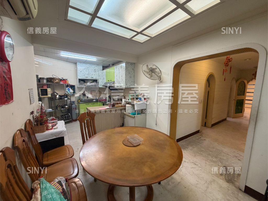 ☆民生路低總價華廈☆房屋室內格局與周邊環境