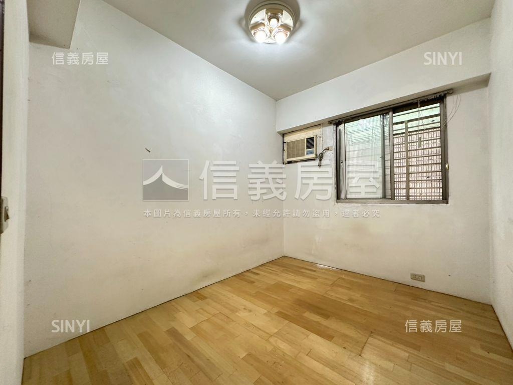 景安稀有雙併華廈三房房屋室內格局與周邊環境