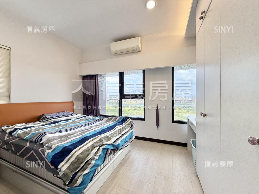 ＳＫＹ正河景裝潢兩房車位房屋室內格局與周邊環境