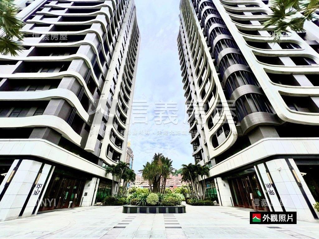 ＳＫＹ正河景裝潢兩房車位房屋室內格局與周邊環境