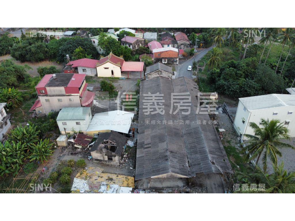 漂亮甲建房屋室內格局與周邊環境