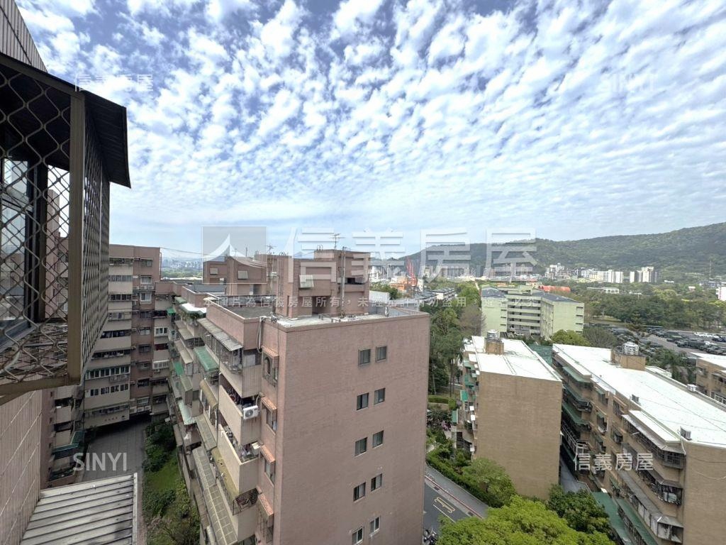 文化國宅電梯３房房屋室內格局與周邊環境
