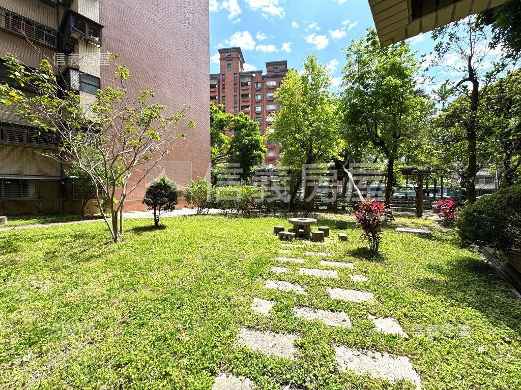 文化國宅電梯３房房屋室內格局與周邊環境