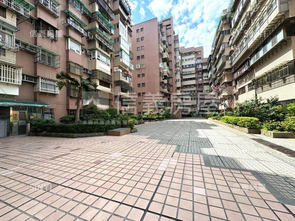 文化國宅電梯３房房屋室內格局與周邊環境