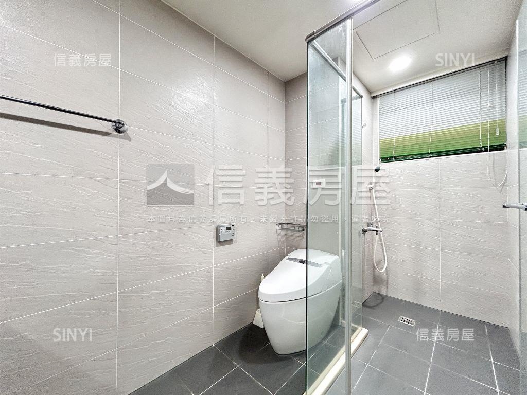 扶輪公園三房雙車位露臺戶房屋室內格局與周邊環境