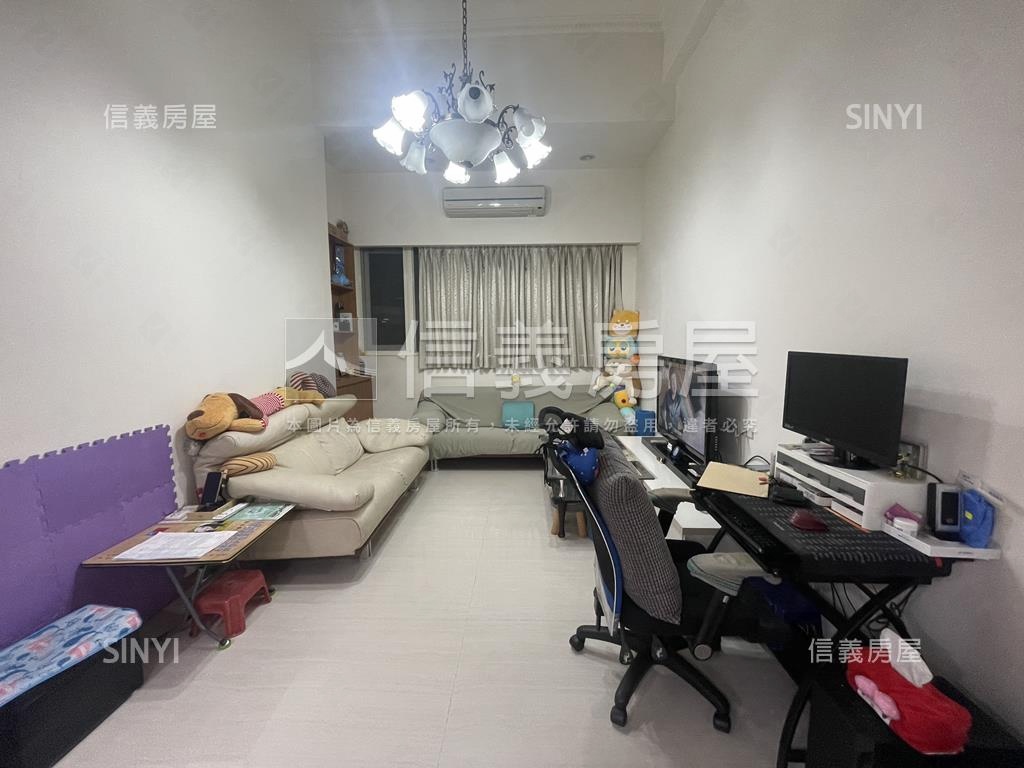高財生１＋２房附車位房屋室內格局與周邊環境