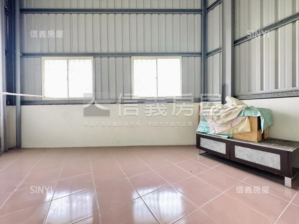 專任★大里屋況佳美透天房屋室內格局與周邊環境