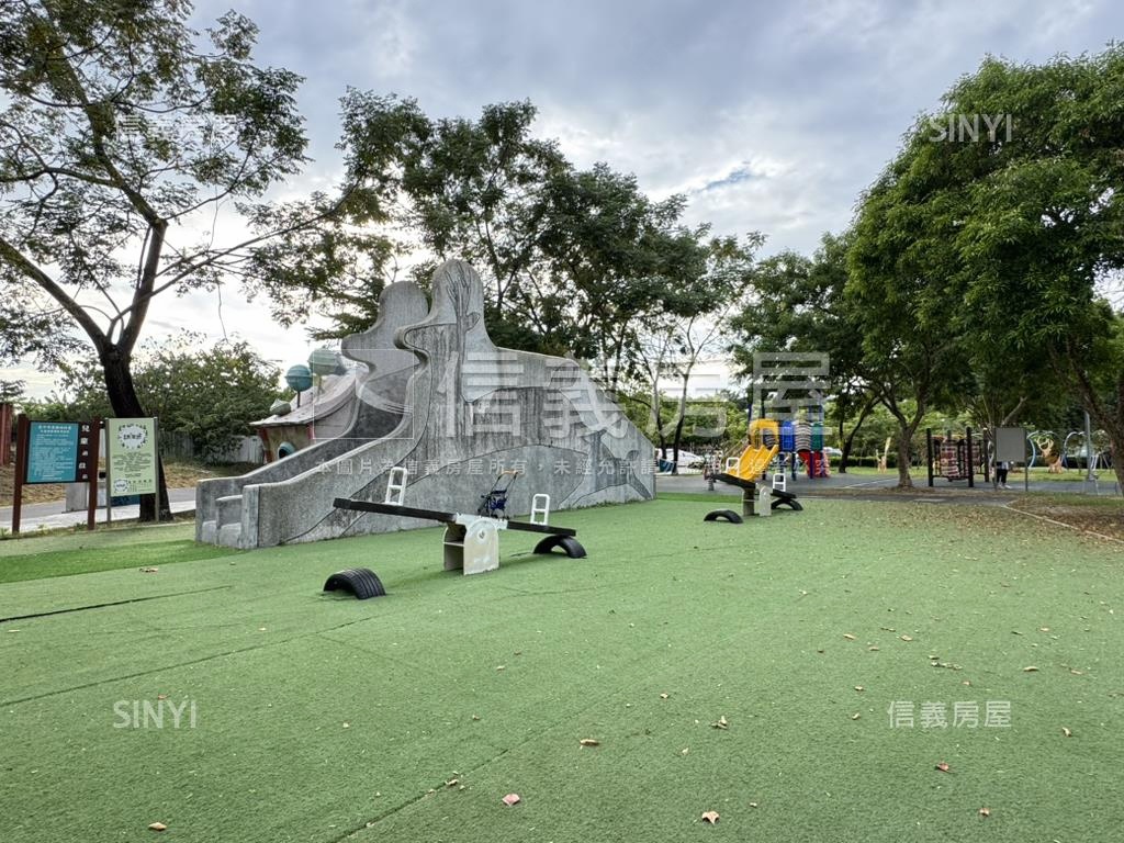 專任★大里屋況佳美透天房屋室內格局與周邊環境