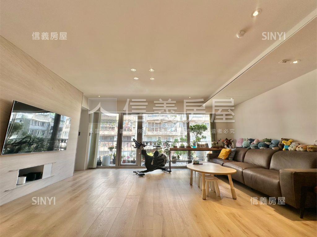 雙敦邊間陽光高雅電梯四房房屋室內格局與周邊環境