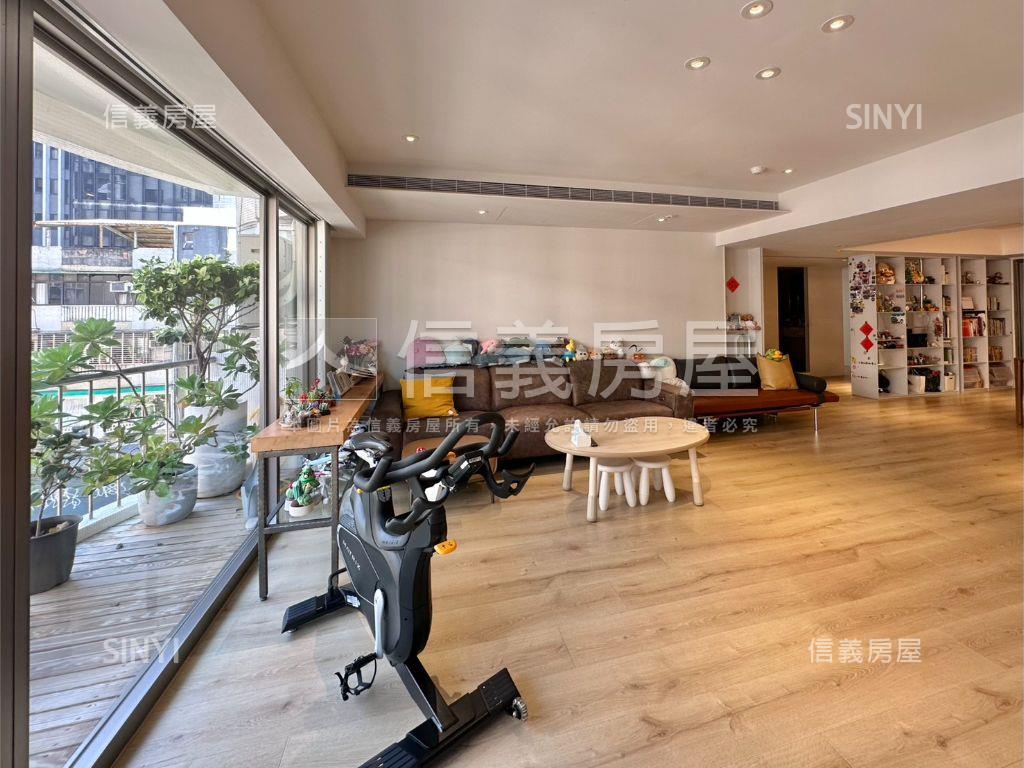 雙敦邊間陽光高雅電梯四房房屋室內格局與周邊環境