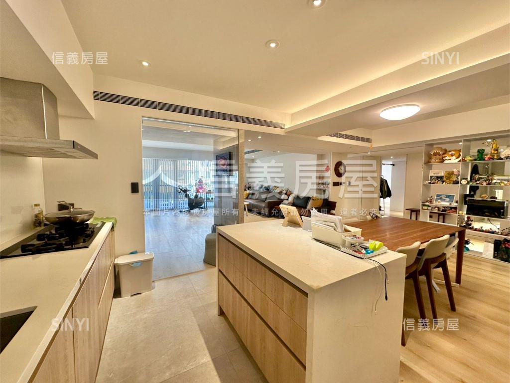 雙敦邊間陽光高雅電梯四房房屋室內格局與周邊環境