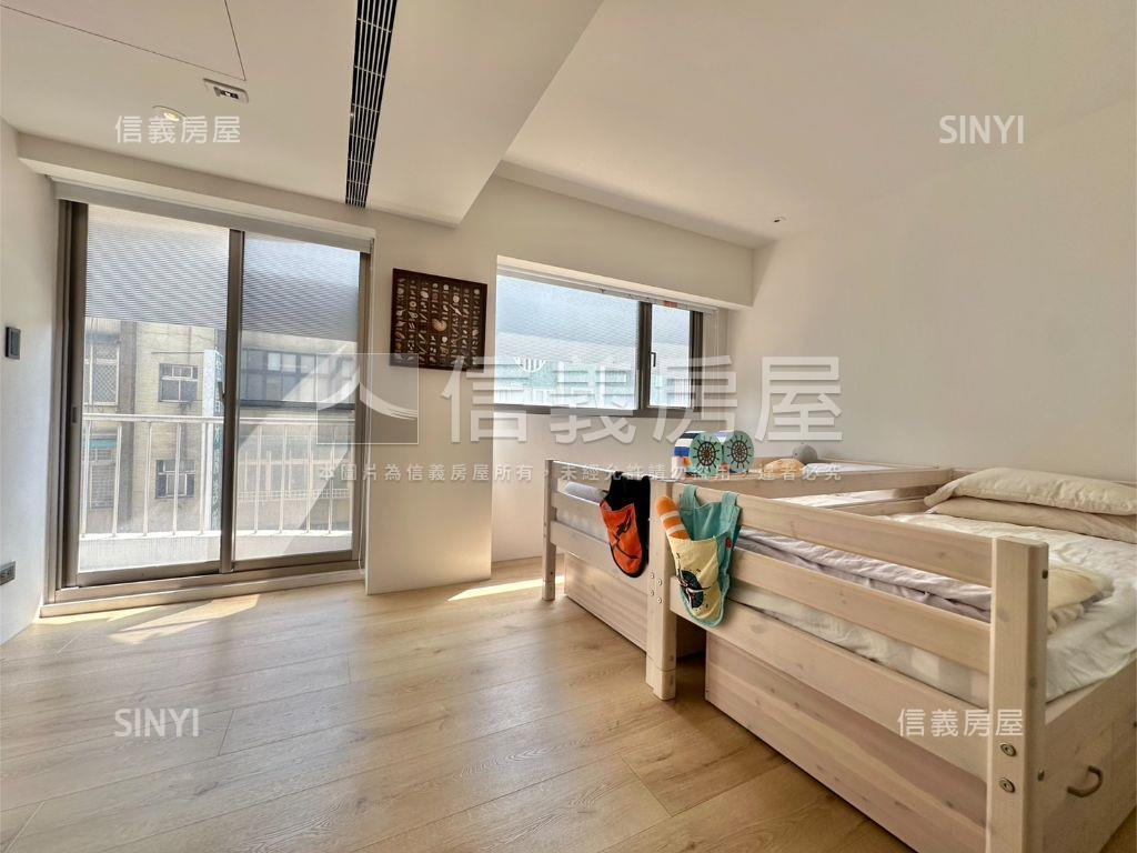 雙敦邊間陽光高雅電梯四房房屋室內格局與周邊環境