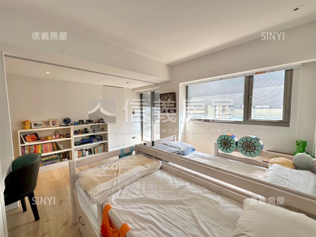 雙敦邊間陽光高雅電梯四房房屋室內格局與周邊環境