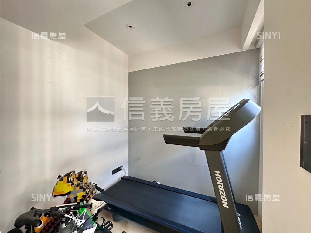 雙敦邊間陽光高雅電梯四房房屋室內格局與周邊環境