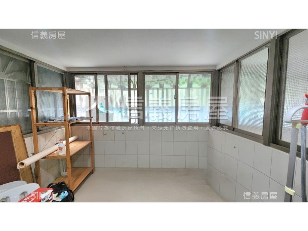 站前公園三房二樓房屋室內格局與周邊環境