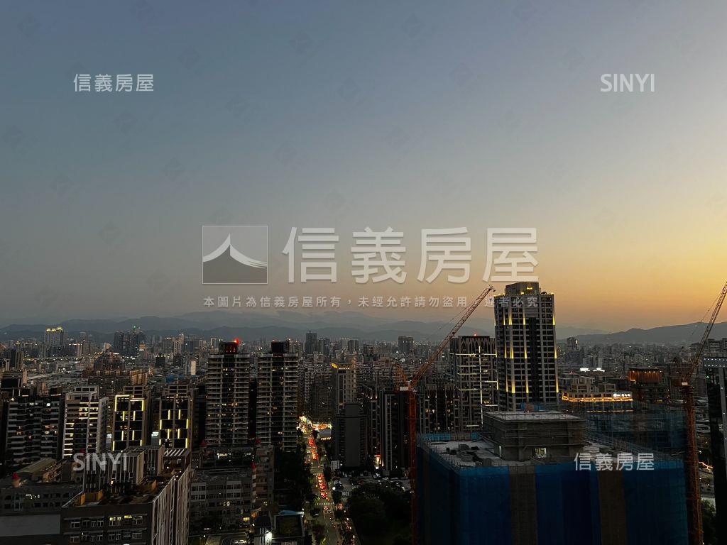 米蘭頂樓景觀戶房屋室內格局與周邊環境