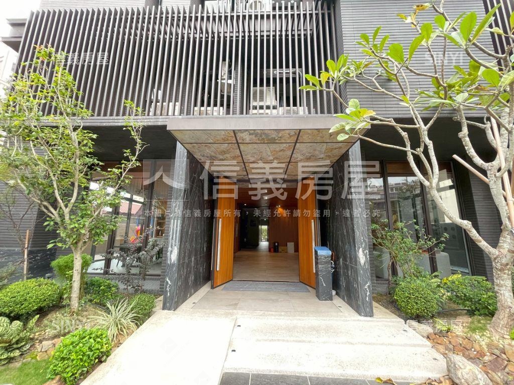 大里區百萬裝潢三房平車位房屋室內格局與周邊環境