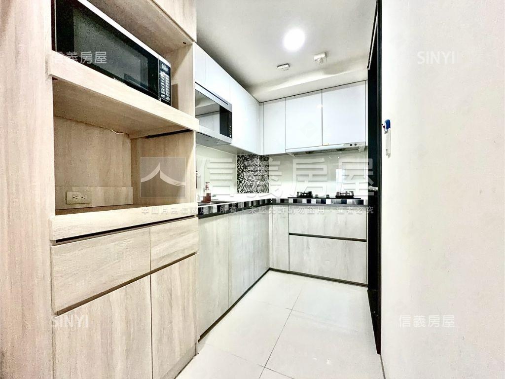 近中國醫，公園四房平車房屋室內格局與周邊環境