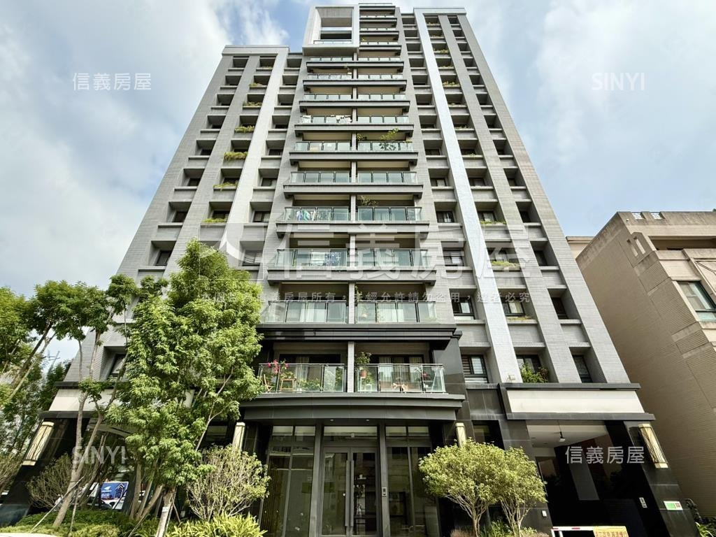 近中國醫，公園四房平車房屋室內格局與周邊環境