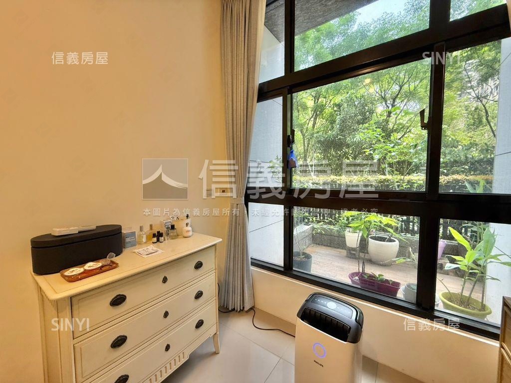 耘萃庭院樹景挑高兩房房屋室內格局與周邊環境