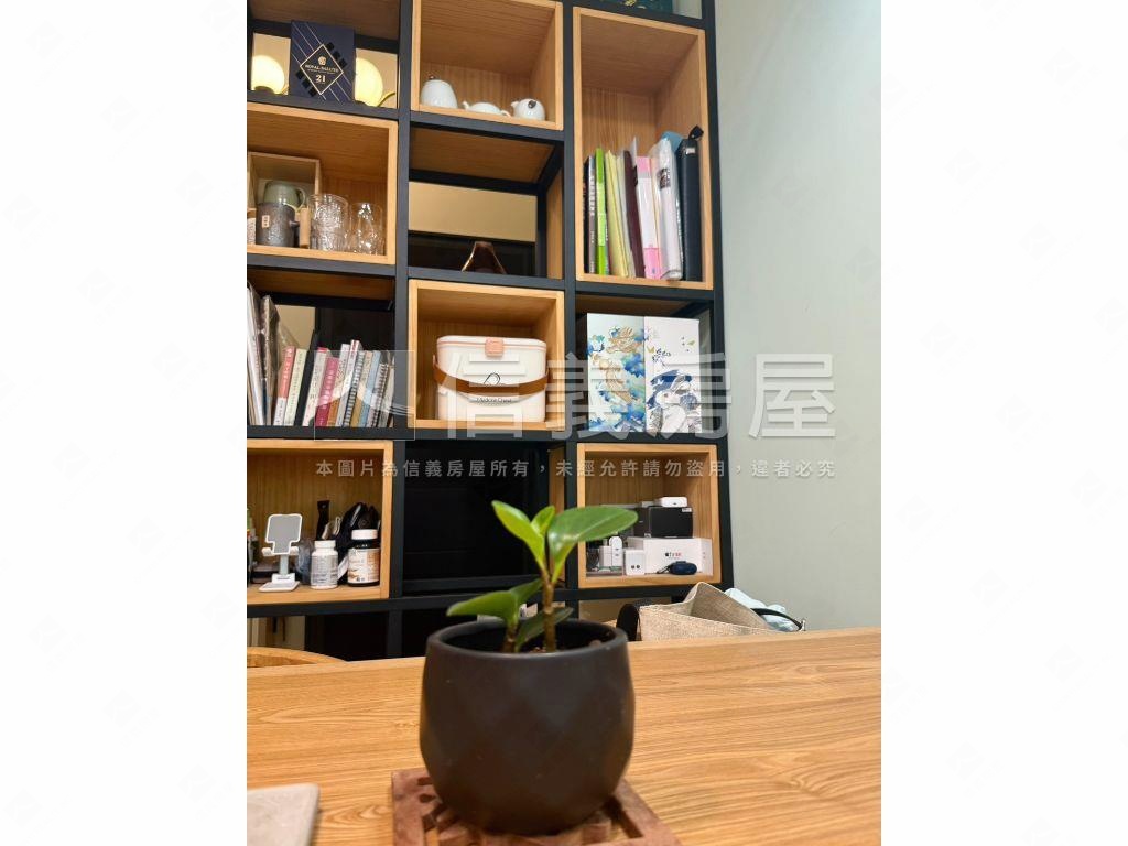 耘萃庭院樹景挑高兩房房屋室內格局與周邊環境