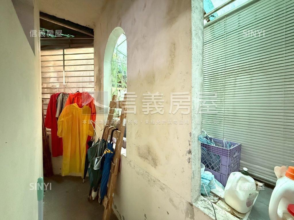 汐止精裝邊間公寓房屋室內格局與周邊環境