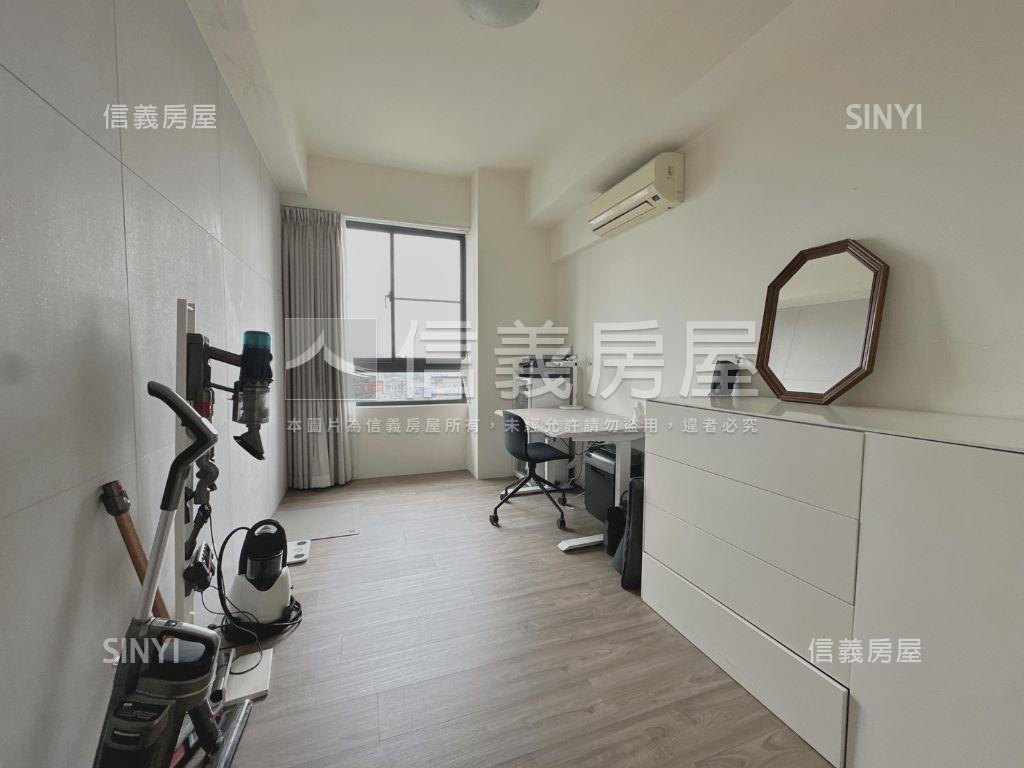 竹科精裝美三房平車房屋室內格局與周邊環境