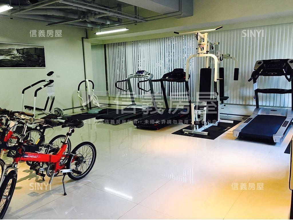 獨家綠景電梯２房花園房屋室內格局與周邊環境