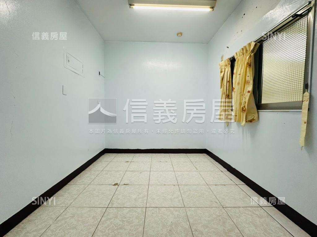 熱鬧東區精美４房房屋室內格局與周邊環境
