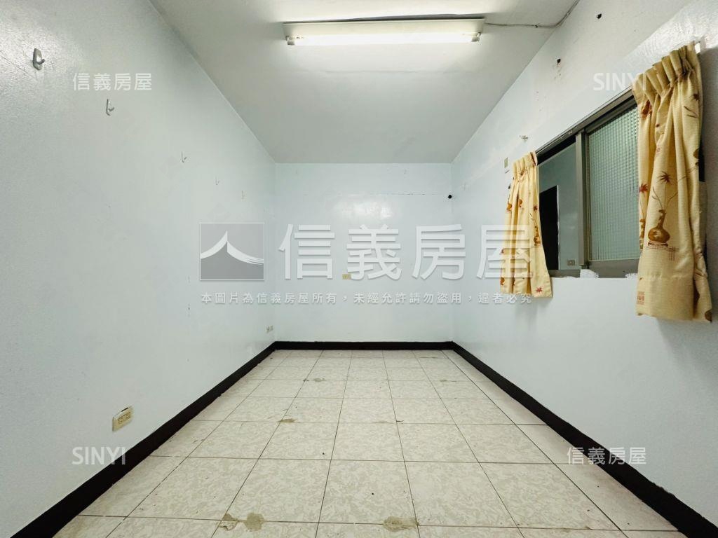 熱鬧東區精美４房房屋室內格局與周邊環境