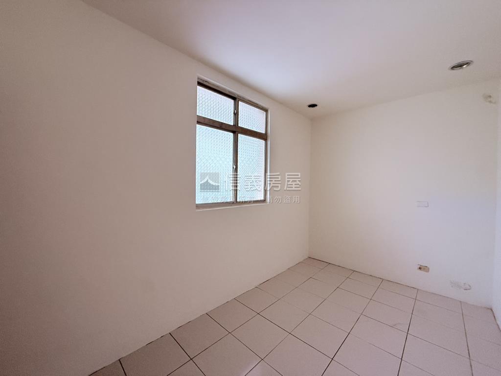 出價談！龍安街公寓房屋室內格局與周邊環境