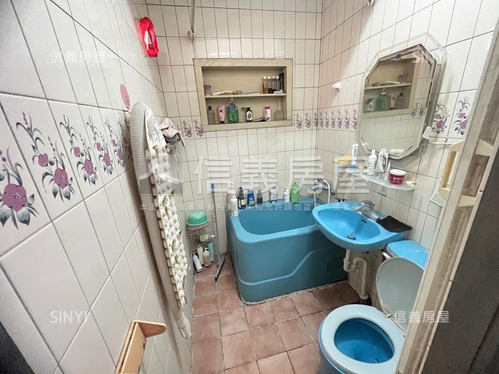 ㊣精誠邊間騎樓透天房屋室內格局與周邊環境
