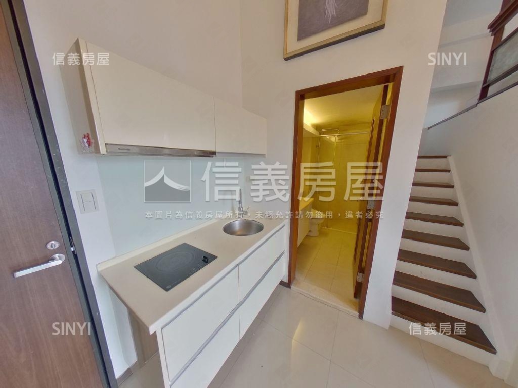 高樓溫馨璀璨高樓房屋室內格局與周邊環境