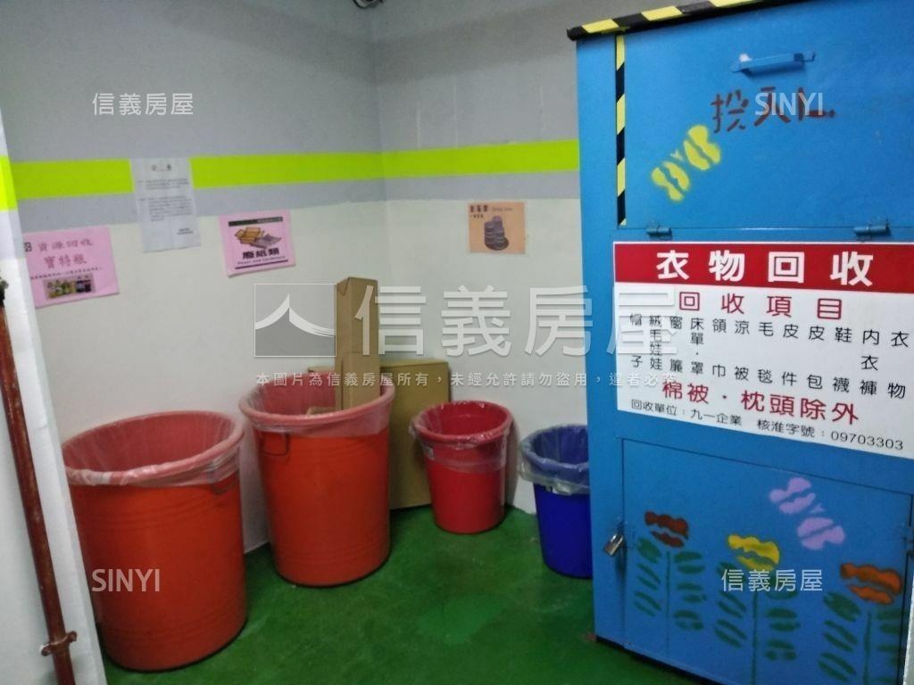 高樓溫馨璀璨高樓房屋室內格局與周邊環境