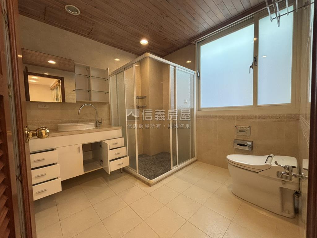 約６米面寬後甲優質裝潢宅房屋室內格局與周邊環境