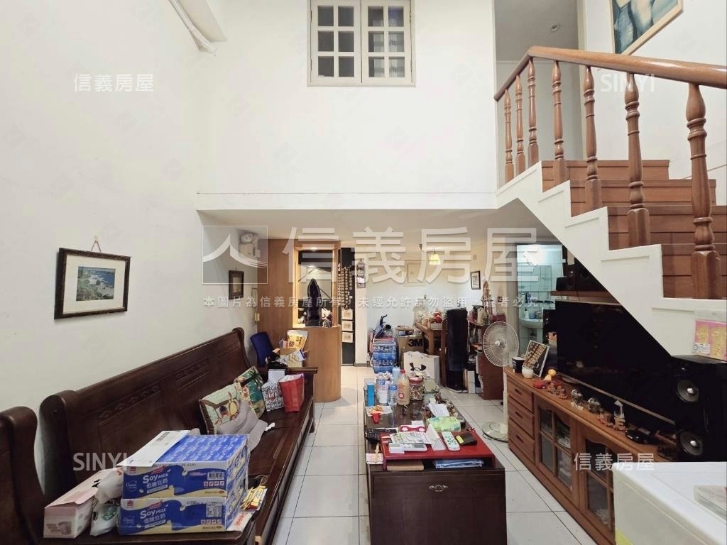 帝王居新婚採光電梯房屋室內格局與周邊環境