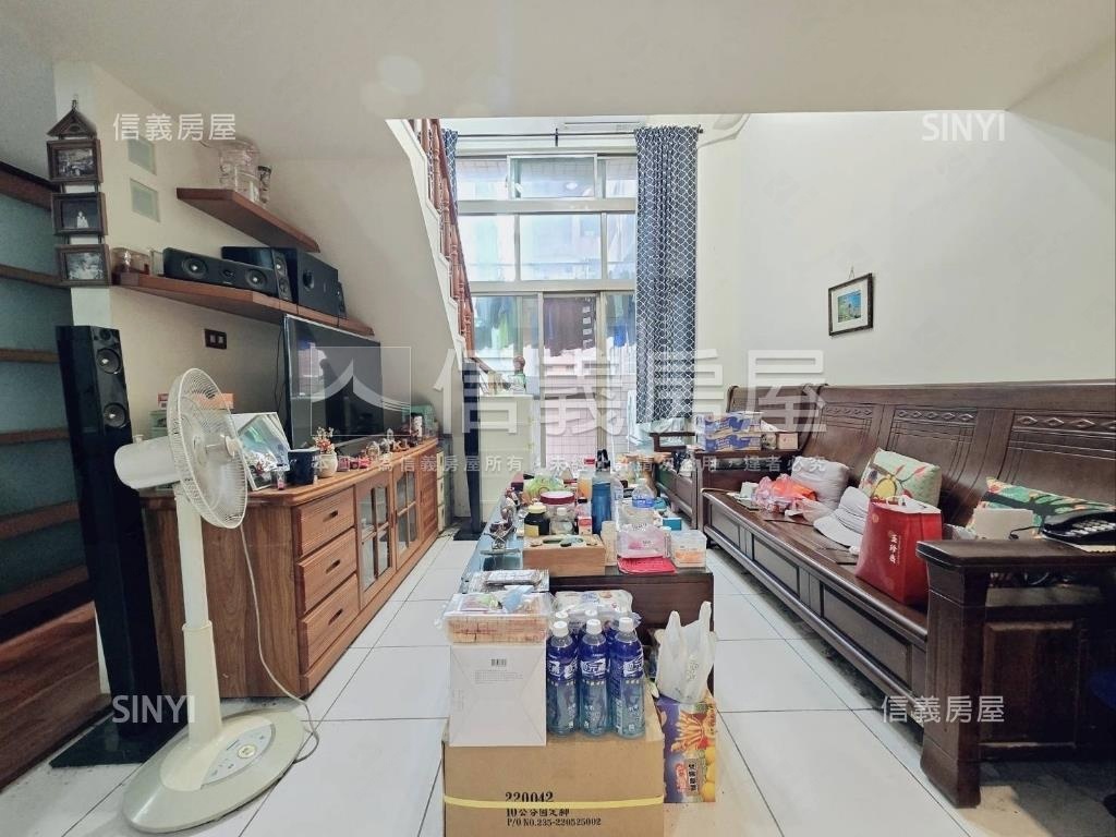帝王居新婚採光電梯房屋室內格局與周邊環境