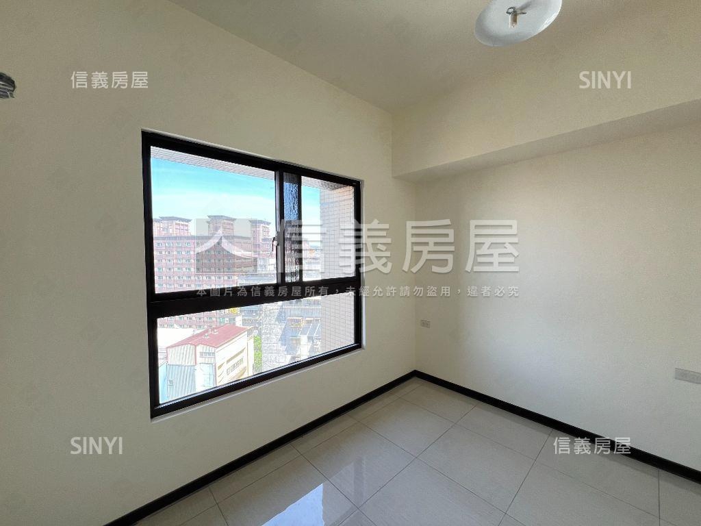 新埔英倫邊間２房房屋室內格局與周邊環境