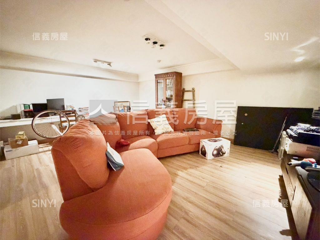 夏木漱石庭院別墅房屋室內格局與周邊環境