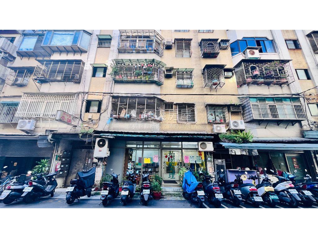 學校好近東湖一樓房屋室內格局與周邊環境